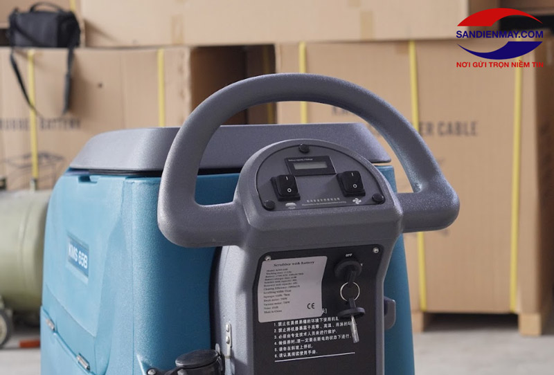 Bảng điều khiển được thiết kế tiện dụng
